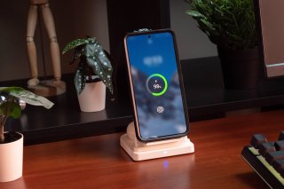 Boost 3 az 1-ben Vezeték nélküli töltőállomás - fehér